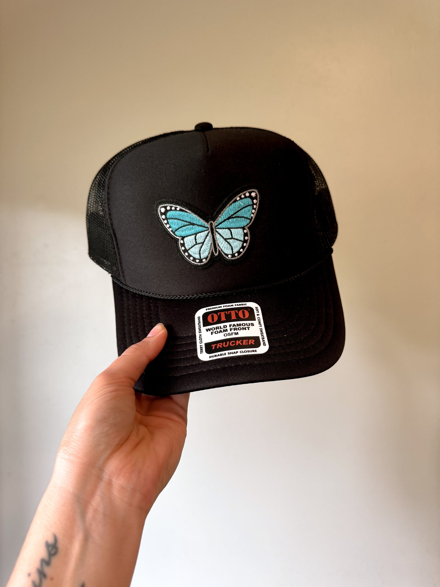 TRUCKER HATS || MULTIPLE DESIGNS